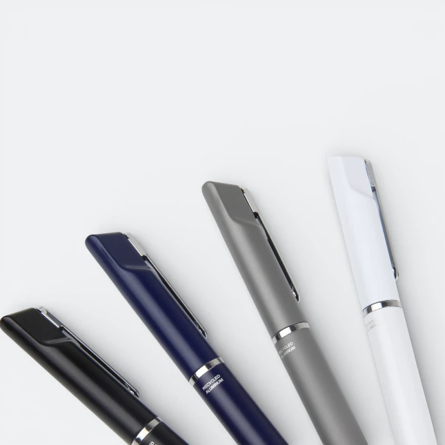 GIH1050 Dexter Metal Roller Pen (black gel ink)