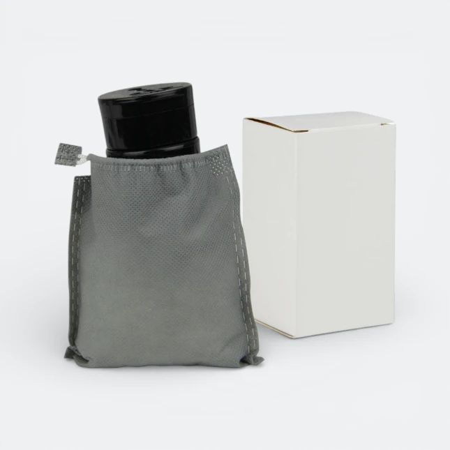 GIH7507_Koe_Travel_Adapter_Packaging GIH7507 Koe Travel Adapter