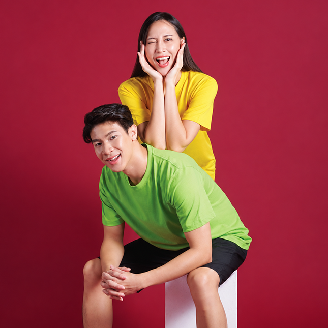 Ct60 superior cotton short sleeve basic t-shirt worn by model