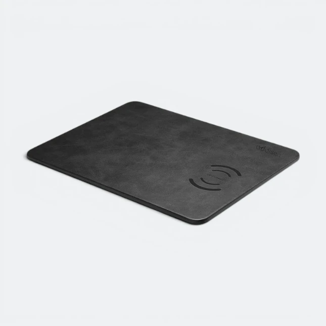 GVG2424_Qi_Wireless_Charging_Mousepad_Black Gvg2424 qi wireless charging mousepad black colour view