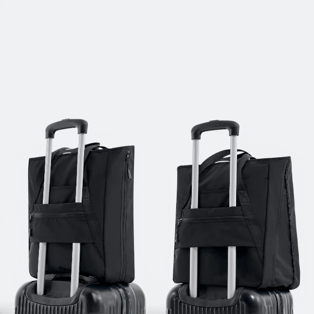 Gvg5058 solaris navro expandable tote bag with luggage view