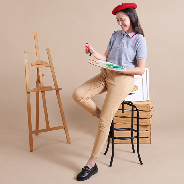 HC25 Honeycomb CVC Cut and Sew Polo Shirt Tipped Collar Model 1 Hc25 honeycomb cvc cut and sew polo shirt tipped collar worn by model