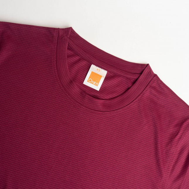 Qd66 quick dry antibac short sleeve basic t-shirt worn by model
