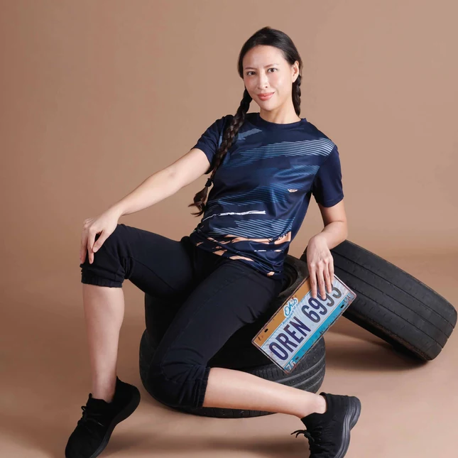 Qd75 quick dry sublimation t-shirt pinstripe brush worn by model