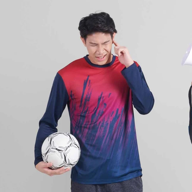 Qd83 quick dry long sleeve sublimation t-shirt worn by model