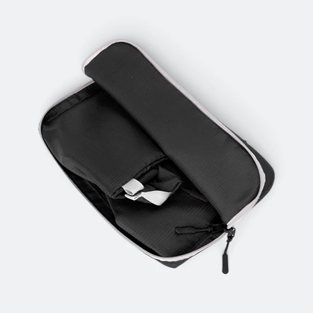 Gbm9013 dreno foldable duffle bag black unfolding view