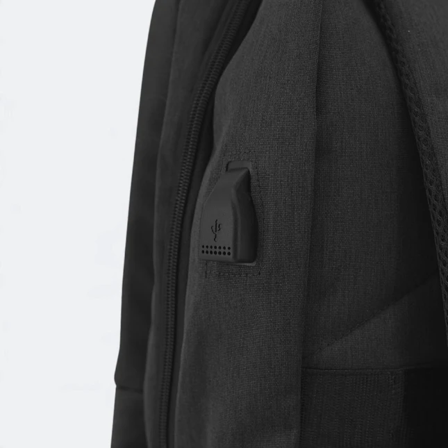 GBM9016 Tarko Laptop Backpack Black USB Port Gbm9016 tarko laptop backpack black usb port view