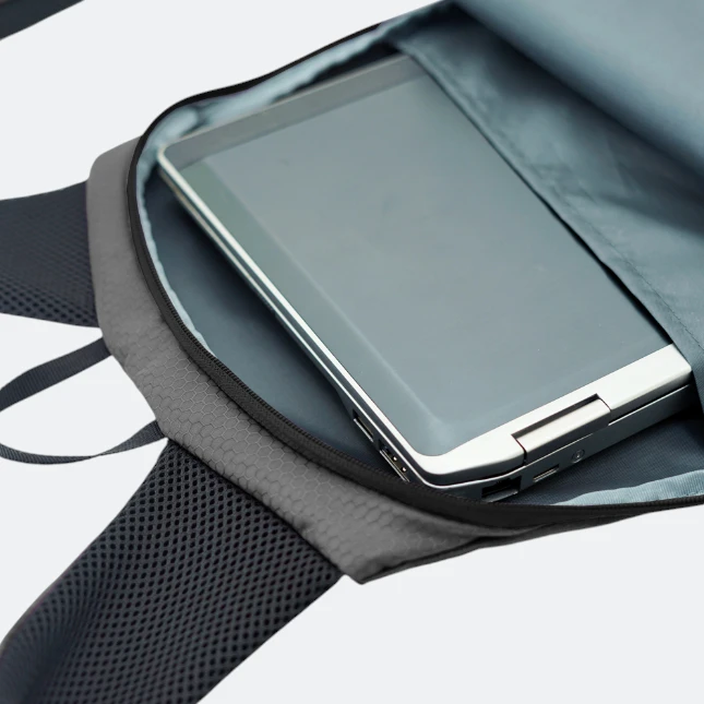 Gbm9019 plevo backpack inner phone pocket view