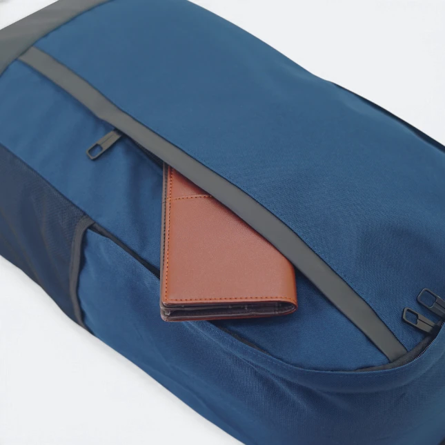 Gbm9023 kyzo backpack navy front pocket view