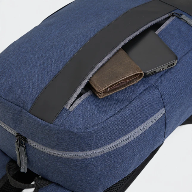 Gbm9024 floxo backpack front pocket view