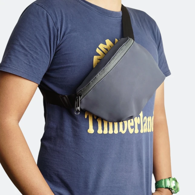 Gbm9030 zendo waist pouch lifestyle view