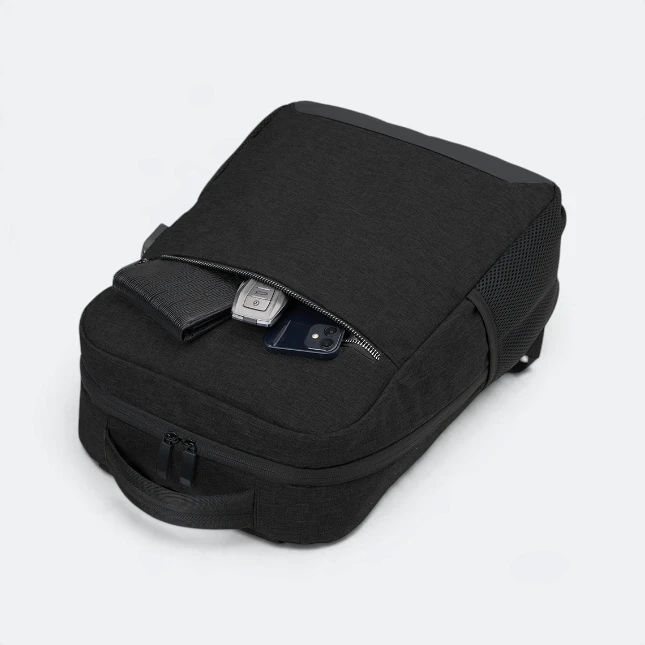 GBM9041 Kravo Laptop Backpack Black Front Pocket Gbm9041 kravo laptop backpack black front pocket view