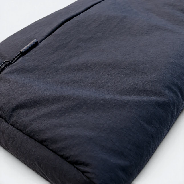 Gbm9049 tabla tablet sling bag fabric detail view