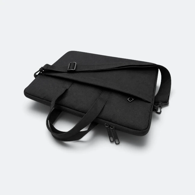 GBM9062 Carro Laptop Carrier Bag Black Back Angle Gbm9062 carro laptop carrier bag black back angle view