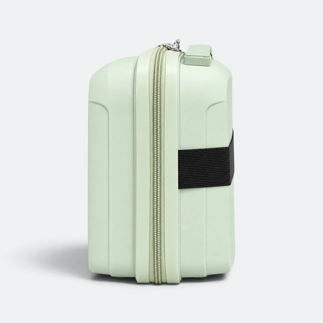 Gmg4257 stratos vanity case 14" green side view, travel bag corporate gift malaysia with logo printing