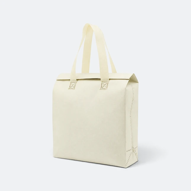 Gmg5113 chillo foil insulated non woven bag beige view, non-woven bag corporate gift malaysia with logo printing